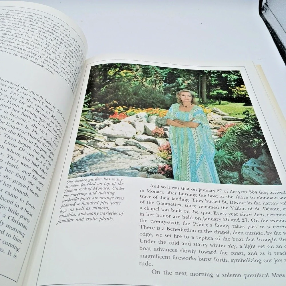 My Book of Flowers Princess Grace of Monaco Gwen Robyns NOS